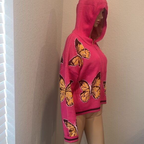 Nwt Witty Fox fun young contemporary butterfly hooded sweater. - Picture 2 of 4